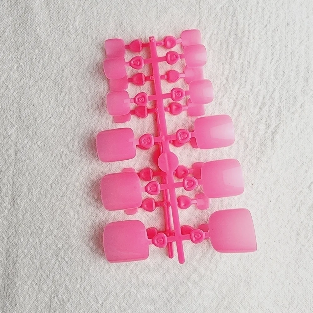 24 Pieces Fake Toe press on nails